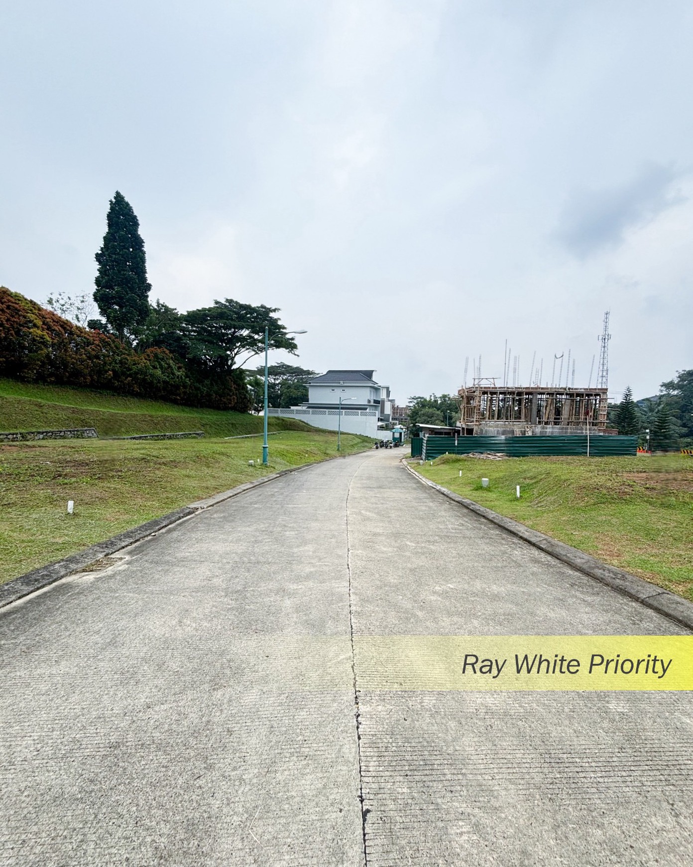 KAVLING SIAP BANGUN ROSEWOOD DENGAN VIEW GUNUNG SALAK RANCAMAYA BOGOR, JAWA BARAT
