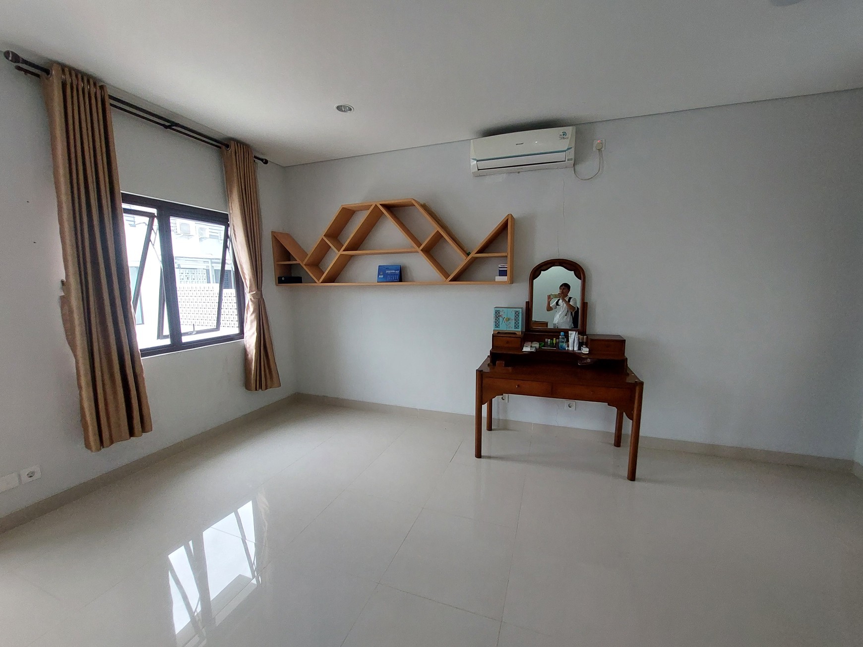Rumah Hunian Exclusive dan Modern di kawasan Hijau Cimanggis Depok
