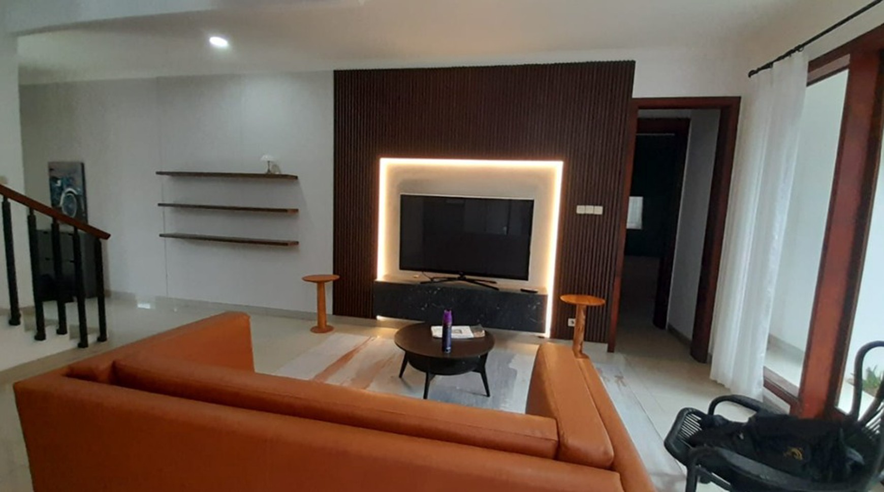 Rumah Hitung Tanah Area Cipete