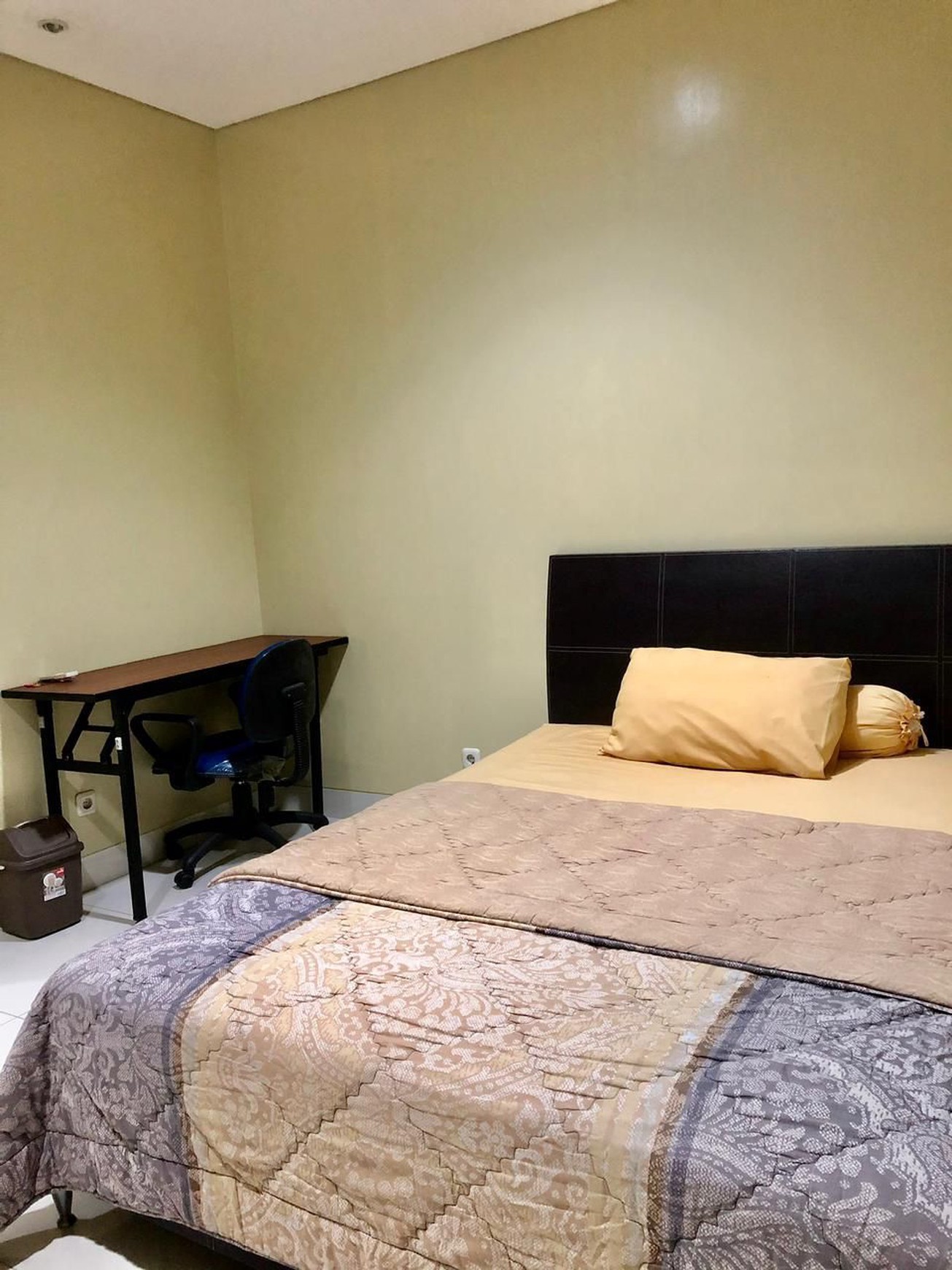 Di Jual Rumah Kost Aktif, Strategis di Jl Ciniru  Kebayoran Baru - Jakarta Selatan .