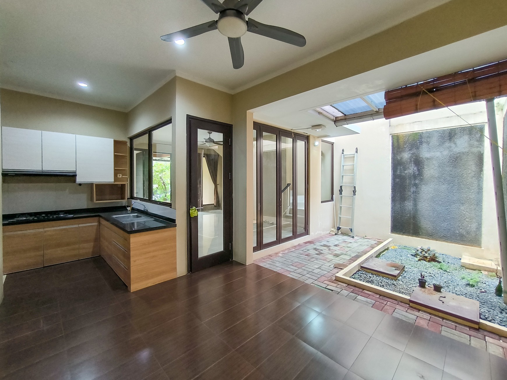 Special Price Rumah Baru Discovery Serenity Bintaro Sektor 9.