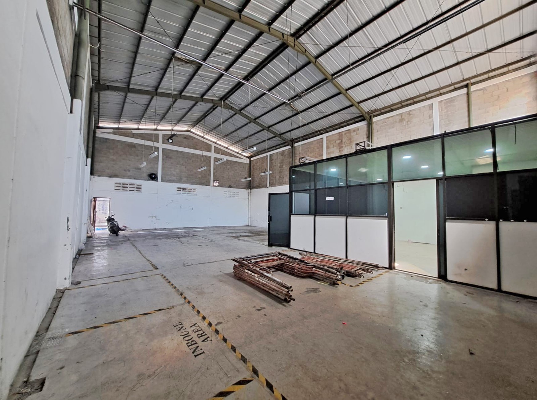 Gudang lokasi bagus di Taman Tekno BSD City