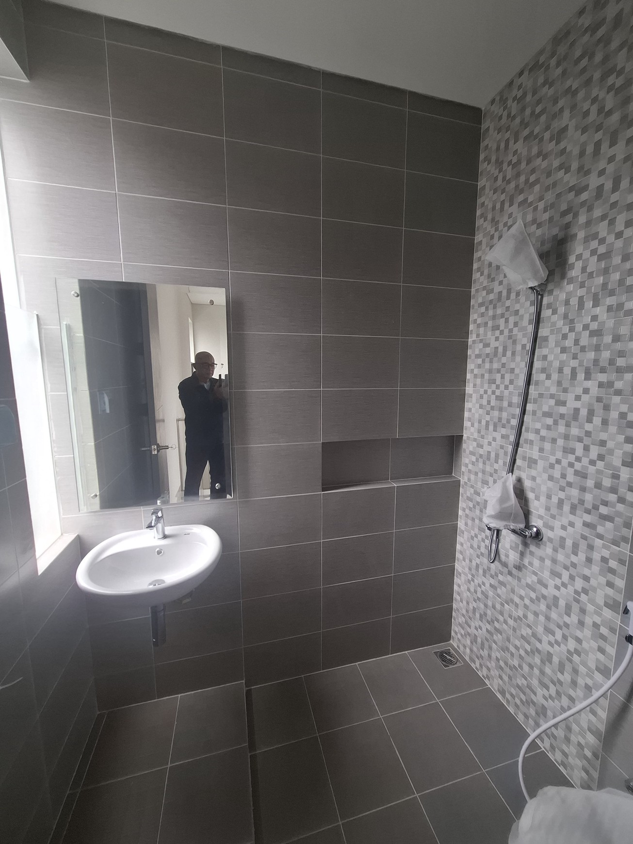 Disewakan Rumah Baru Dalam Perum Villa Regency Jalan Plagan Donoharjo Ngaglik Sleman