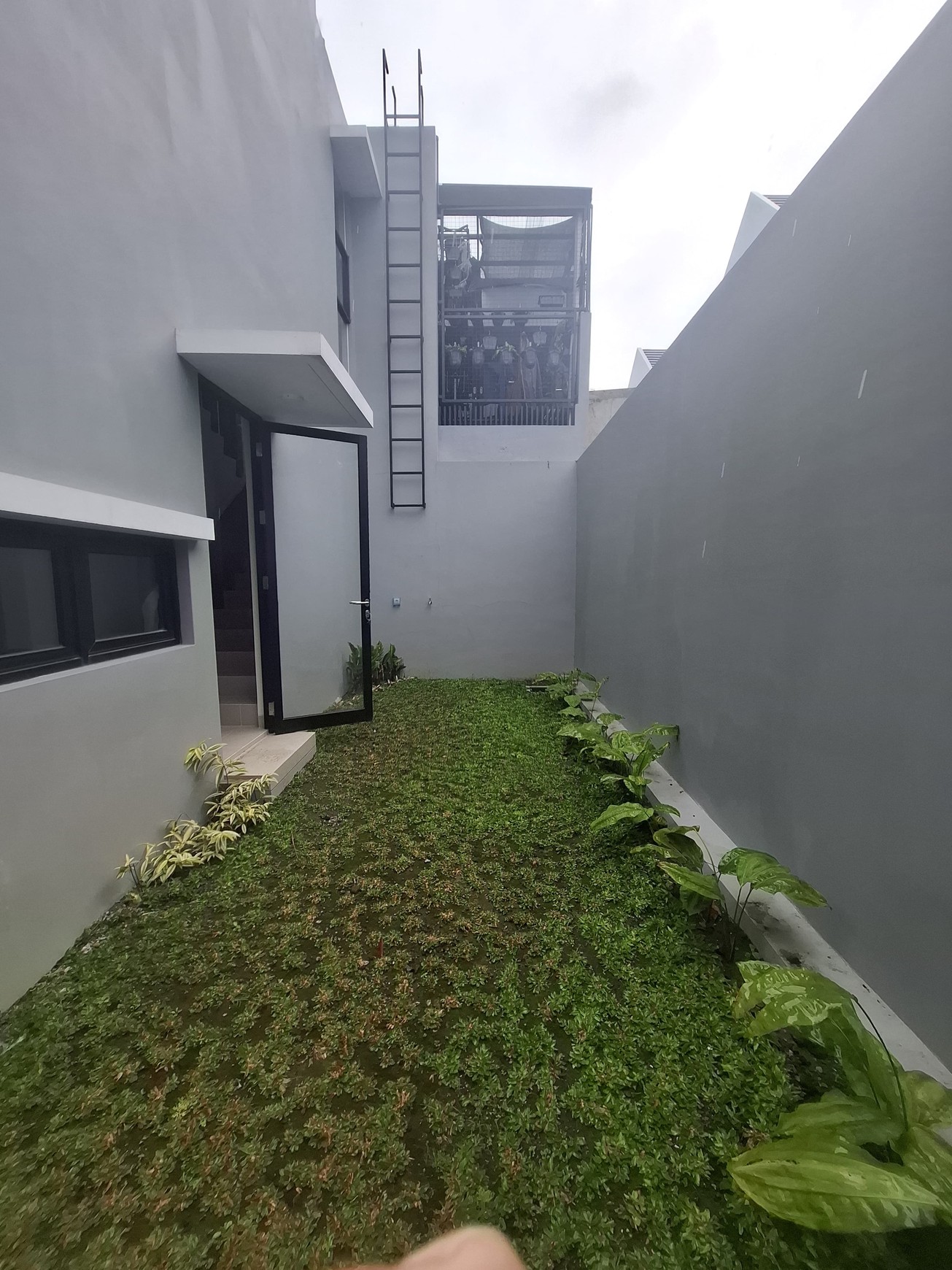 Disewakan Rumah Baru Dalam Perum Villa Regency Jalan Plagan Donoharjo Ngaglik Sleman