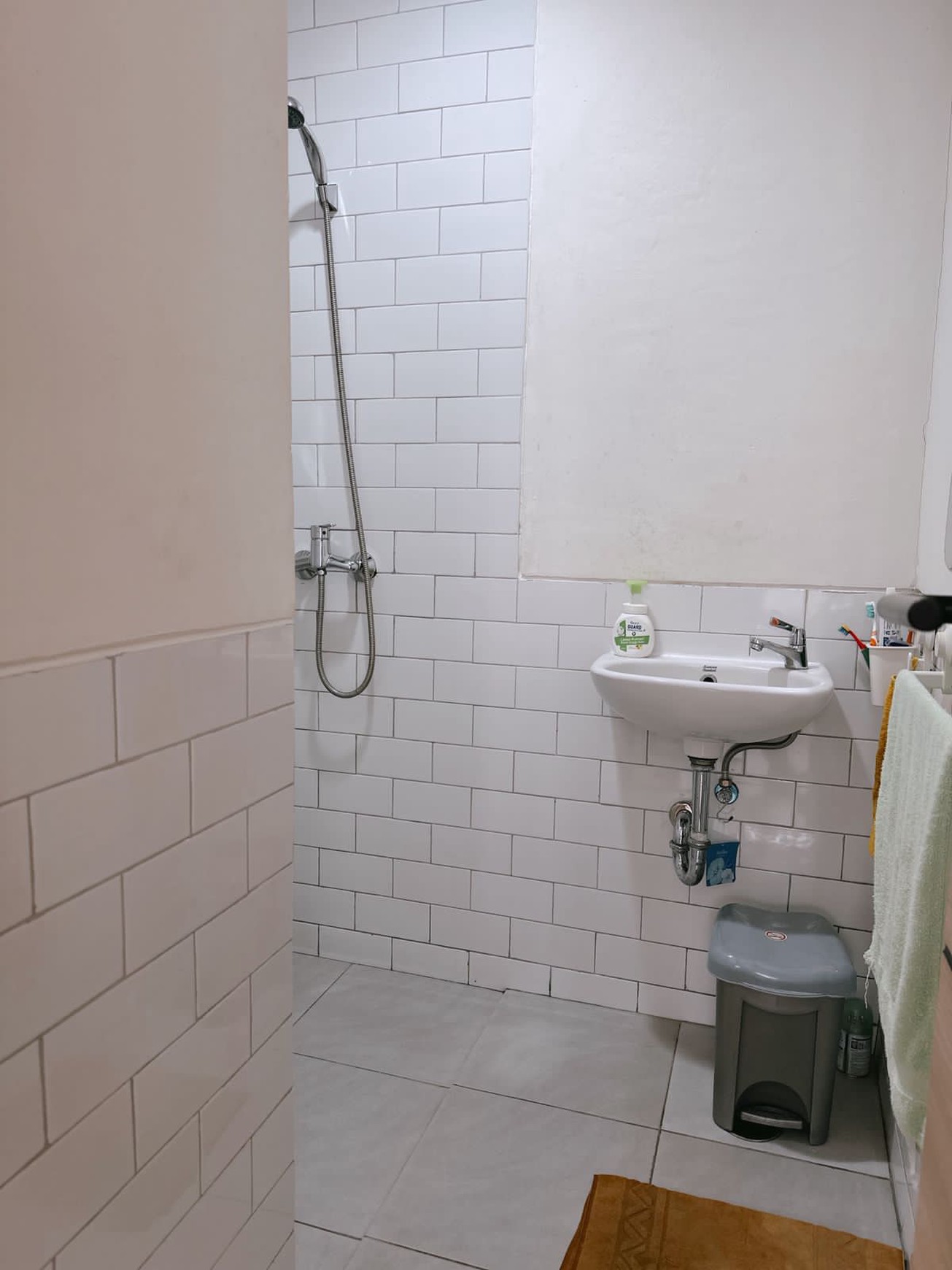 DIjual rumah minimalis modern di Cendana Parc Lippo Karawaci Tangerang