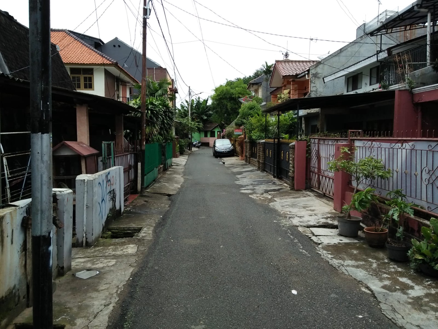 Di Jual Murah Rumah layak huni lokasi di Jln.Kramat Pela Panglima Polim, Kebayoran Baru, Jakarta Selatan.