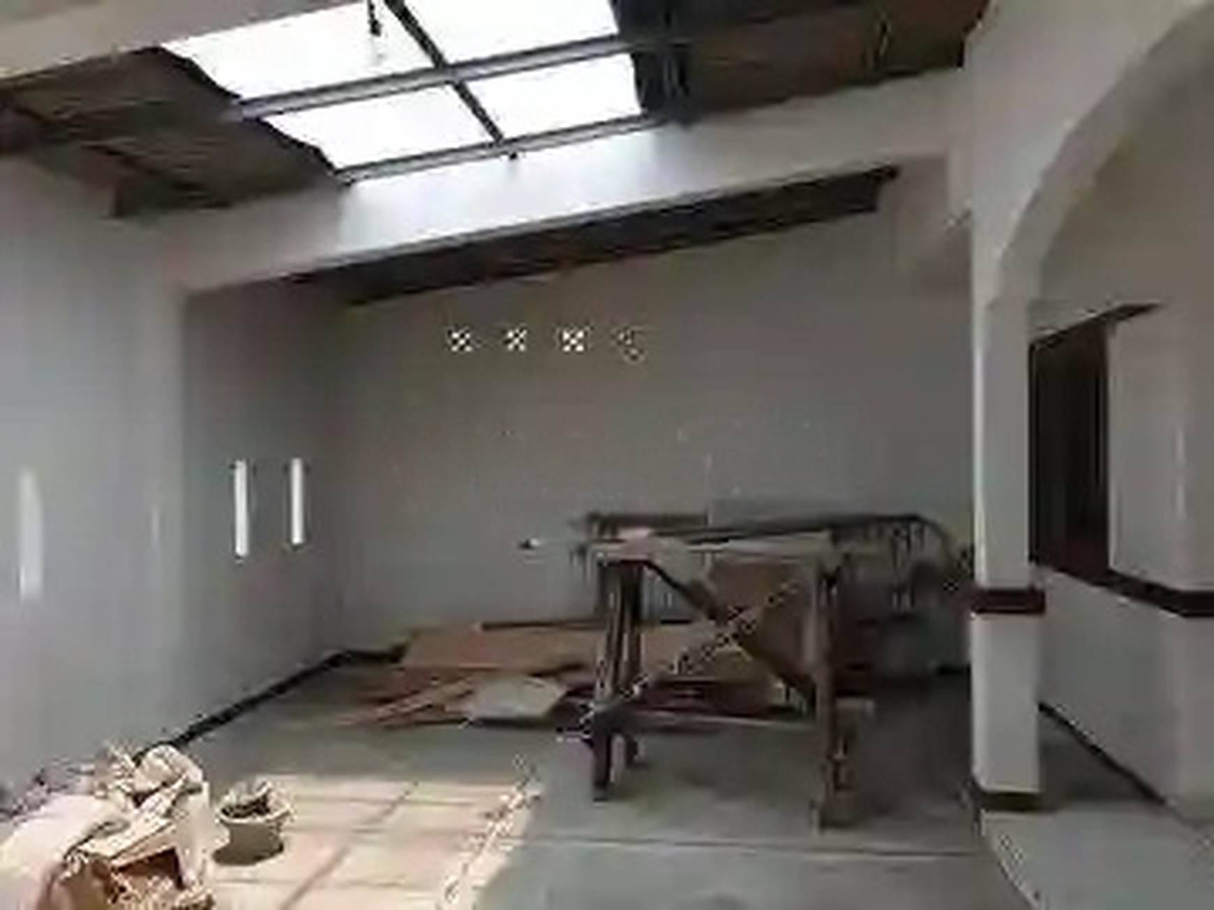 RUMAH LOKASI STRATEGIS DI CIKARANG BARU, CLUSTER ANOA DEKAT DENGAN BERBAGAI FASILITAS PUBLIK 