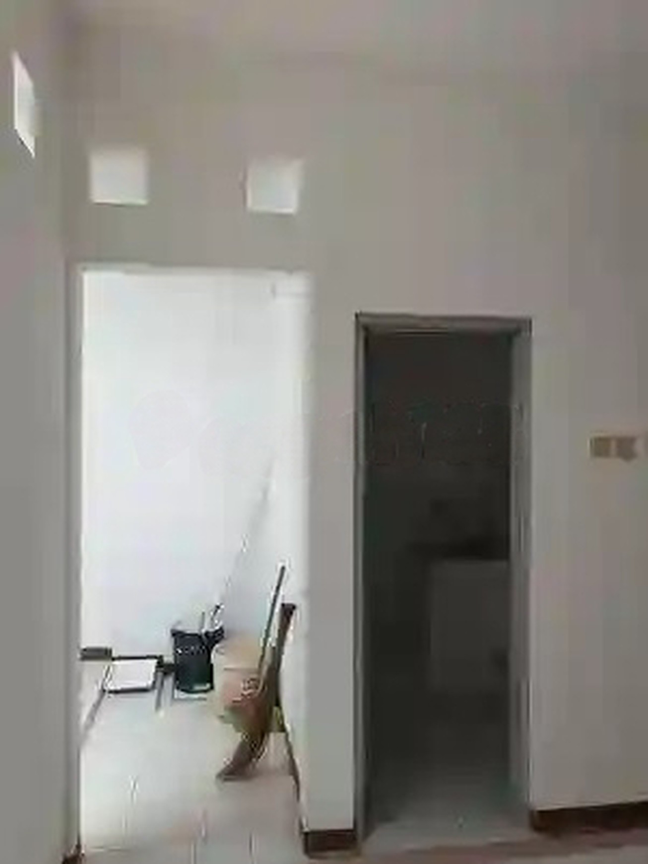RUMAH LOKASI STRATEGIS DI CIKARANG BARU, CLUSTER ANOA DEKAT DENGAN BERBAGAI FASILITAS PUBLIK 