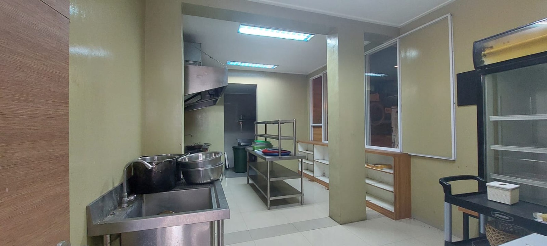 Ruko Strategis persatu Lantai Cocok untuk Resto di Bintaro