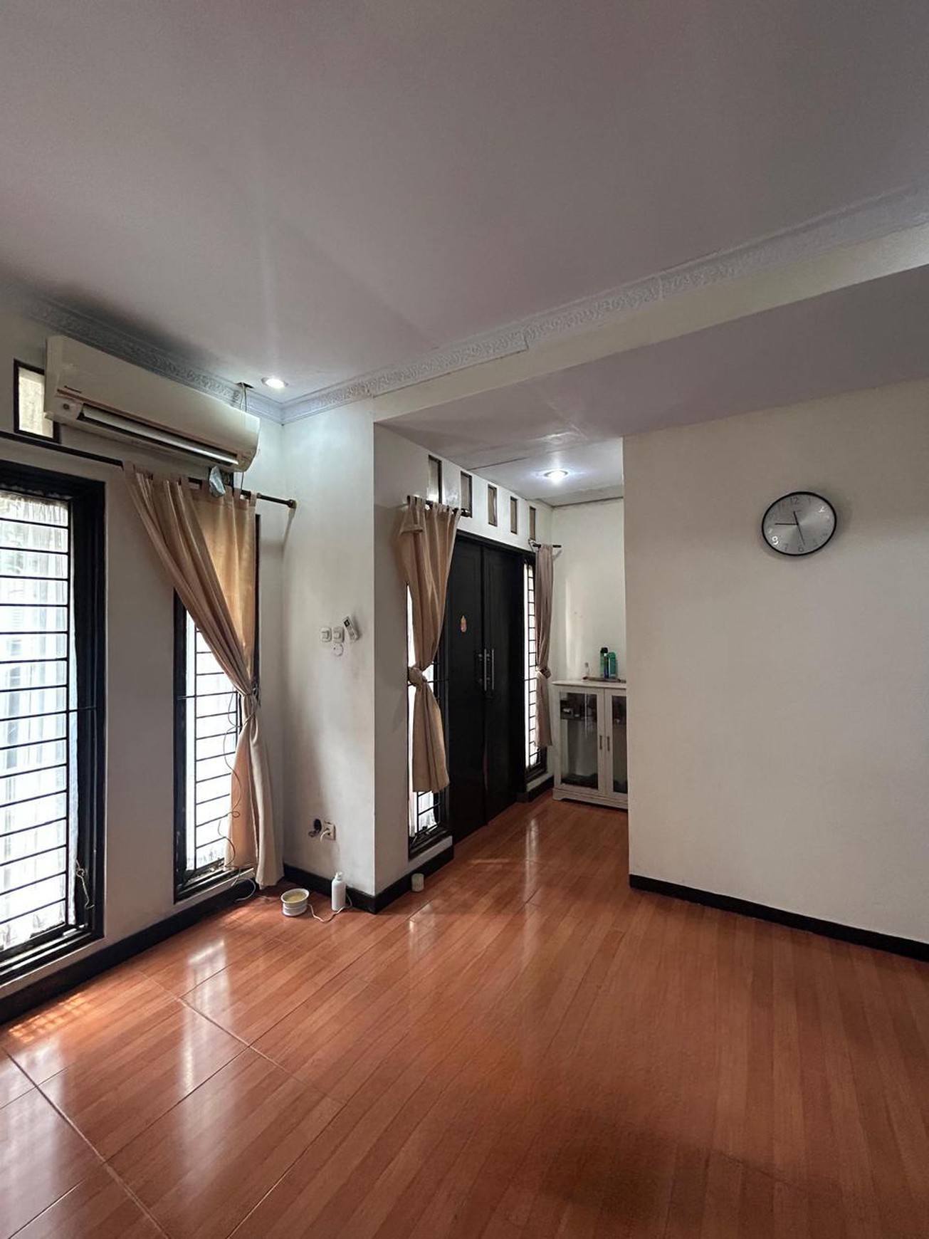Dijual Rumah di Dalam Komplek Pondok Kelapa - Jakarta Timur
