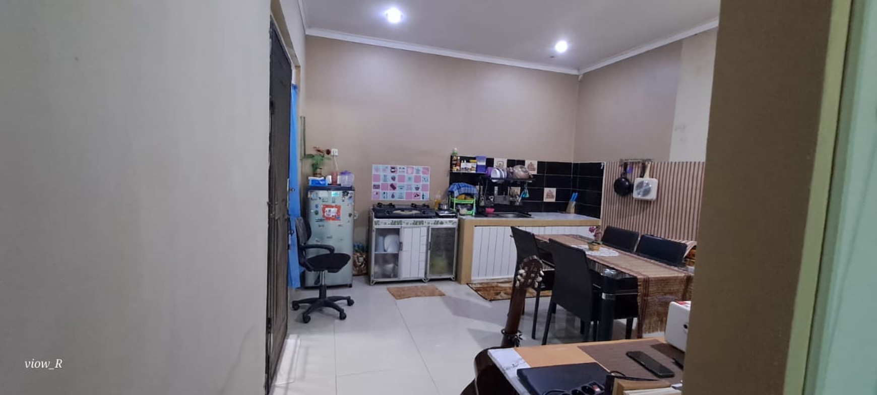 Rumah Siap Huni di Metland Transyogi, Cileungsi