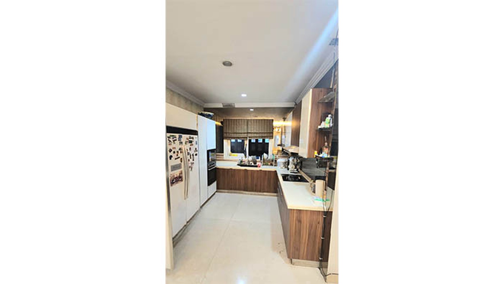 Rumah Raffles Hills, Cibubur