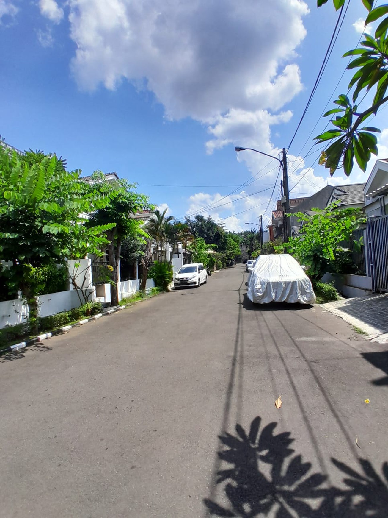 Hunian Nyaman dan aman di Bintaro Jaya Sektor 9 