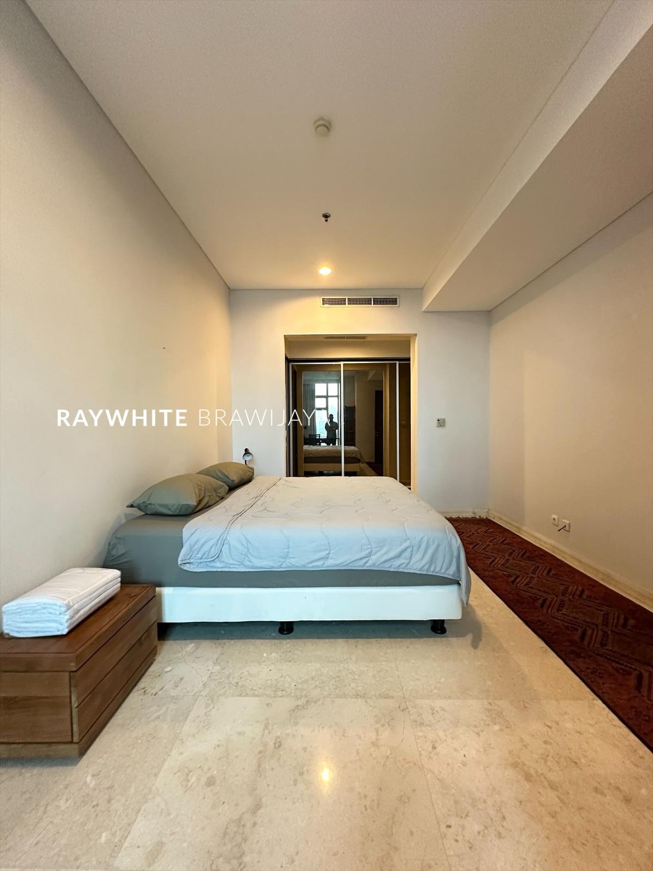 Apartement Essence Darmawangsa East Tower 3 BR