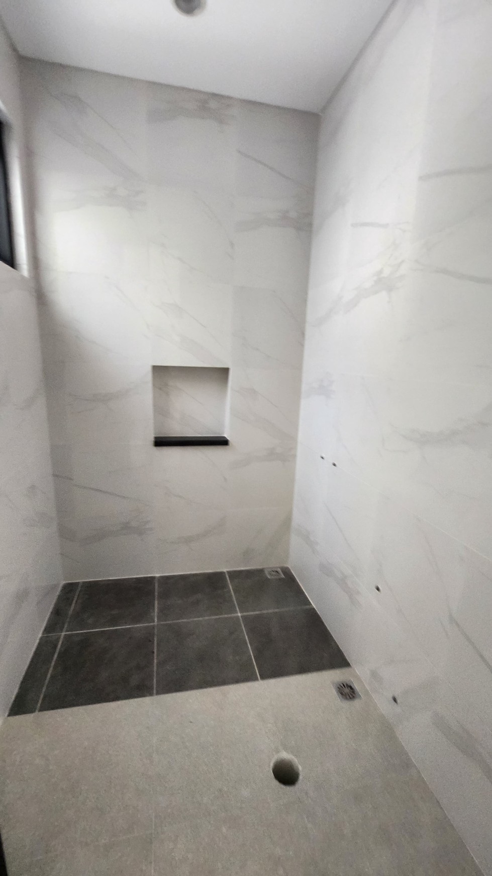 Dijual Rumah Baru Darmo Permai Selatan Surabaya dekat Citraland, Pakuwon Mall, HR.Muhammad, Madame Chang