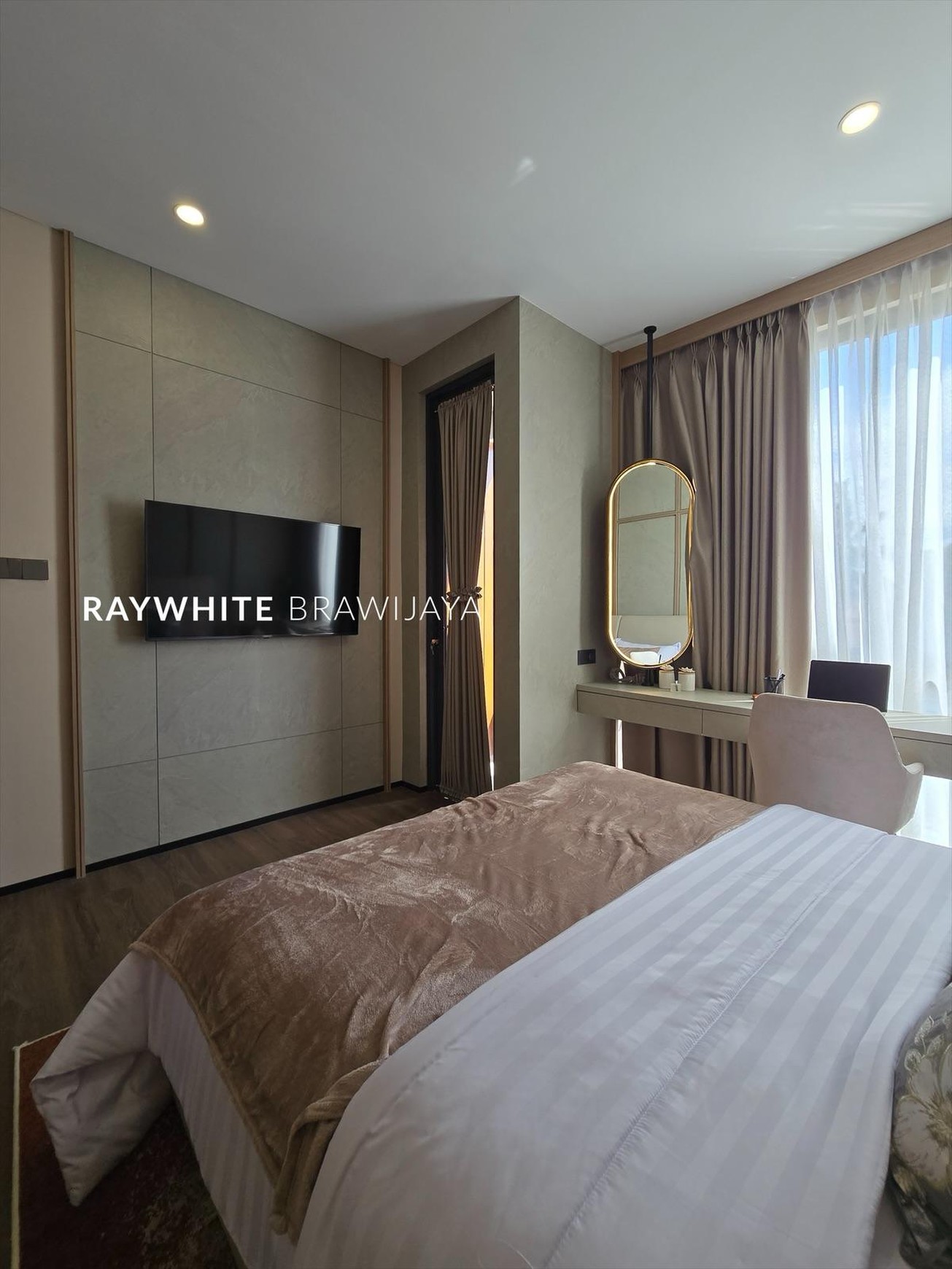 Townhouse Modern Minimalis Area Cilandak