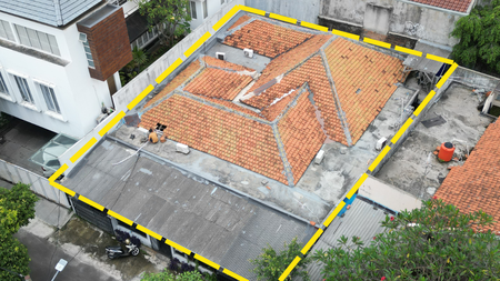 Rumah Hitung Tanah  Lokasi Strategis Area Kebayoran Baru 