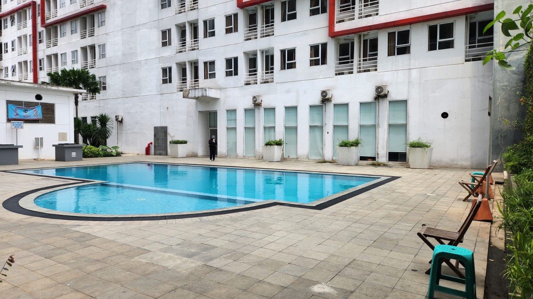 APARTEMENT MINIMALIS DI MONROE JABABEKA