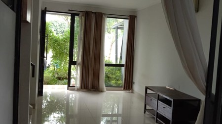 Rumah Baru di Kebayoran Bintaro 