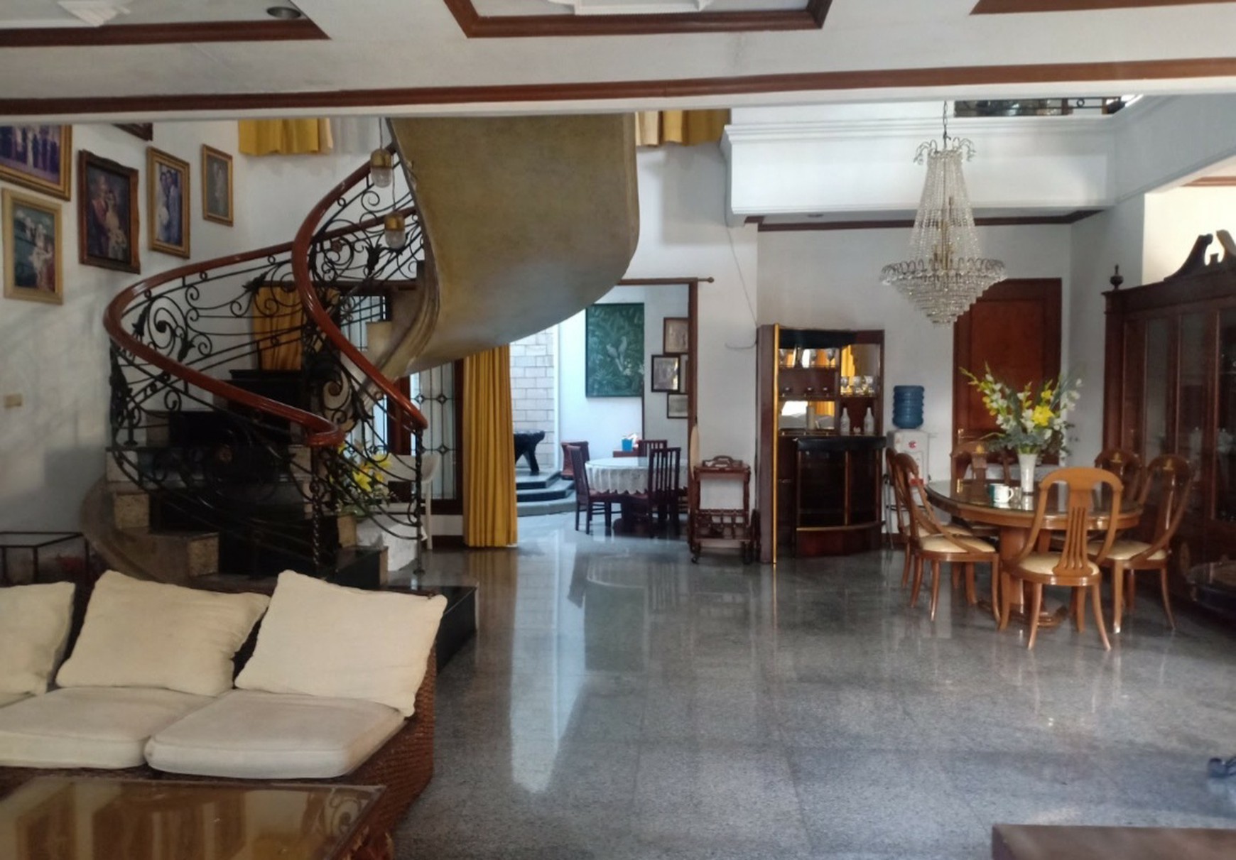 Dijual Rumah di Duren Sawit, Jakarta Timur