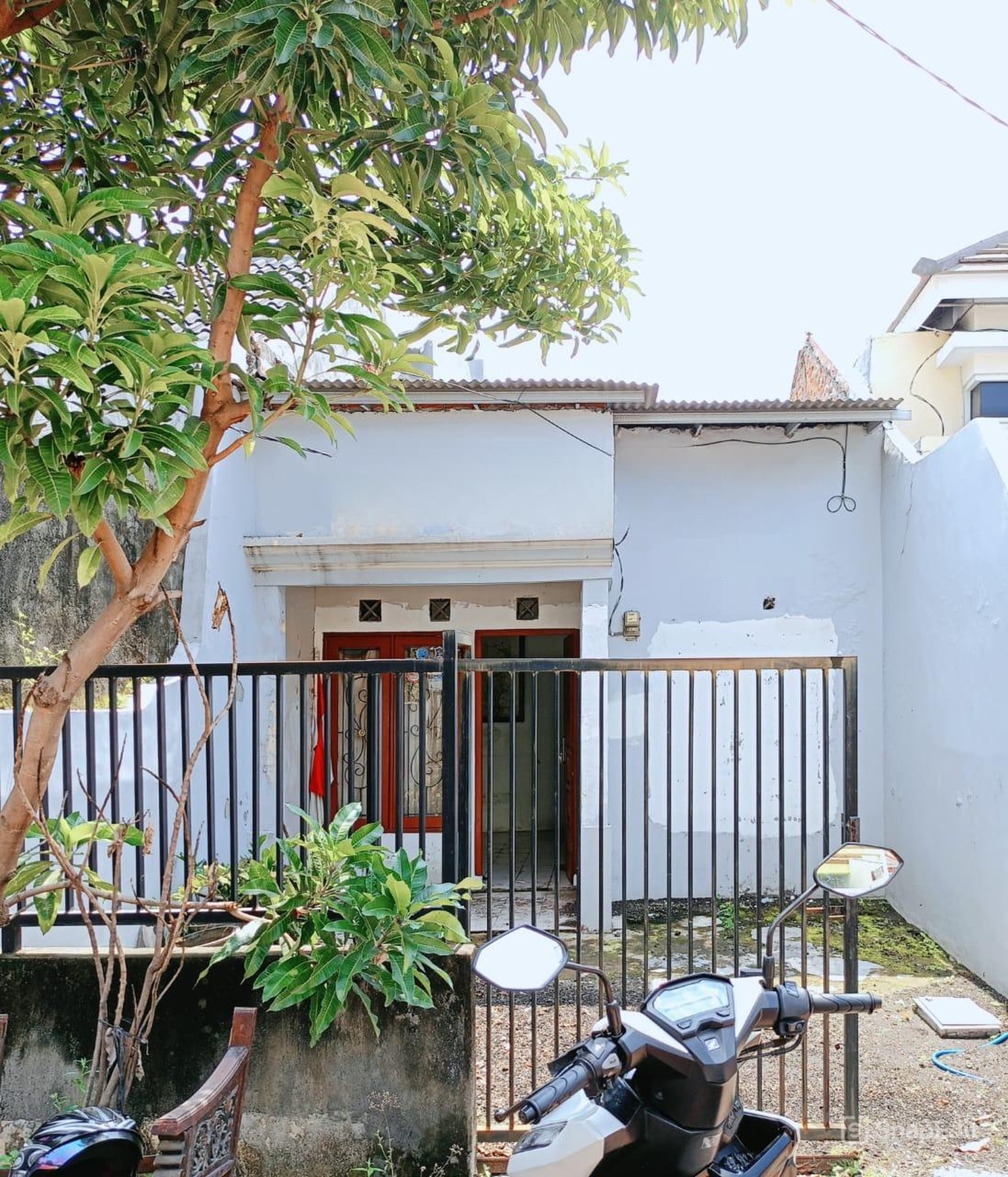 Jual Rumah Murah Rungkut Surabaya, Kondisi Siap Huni!