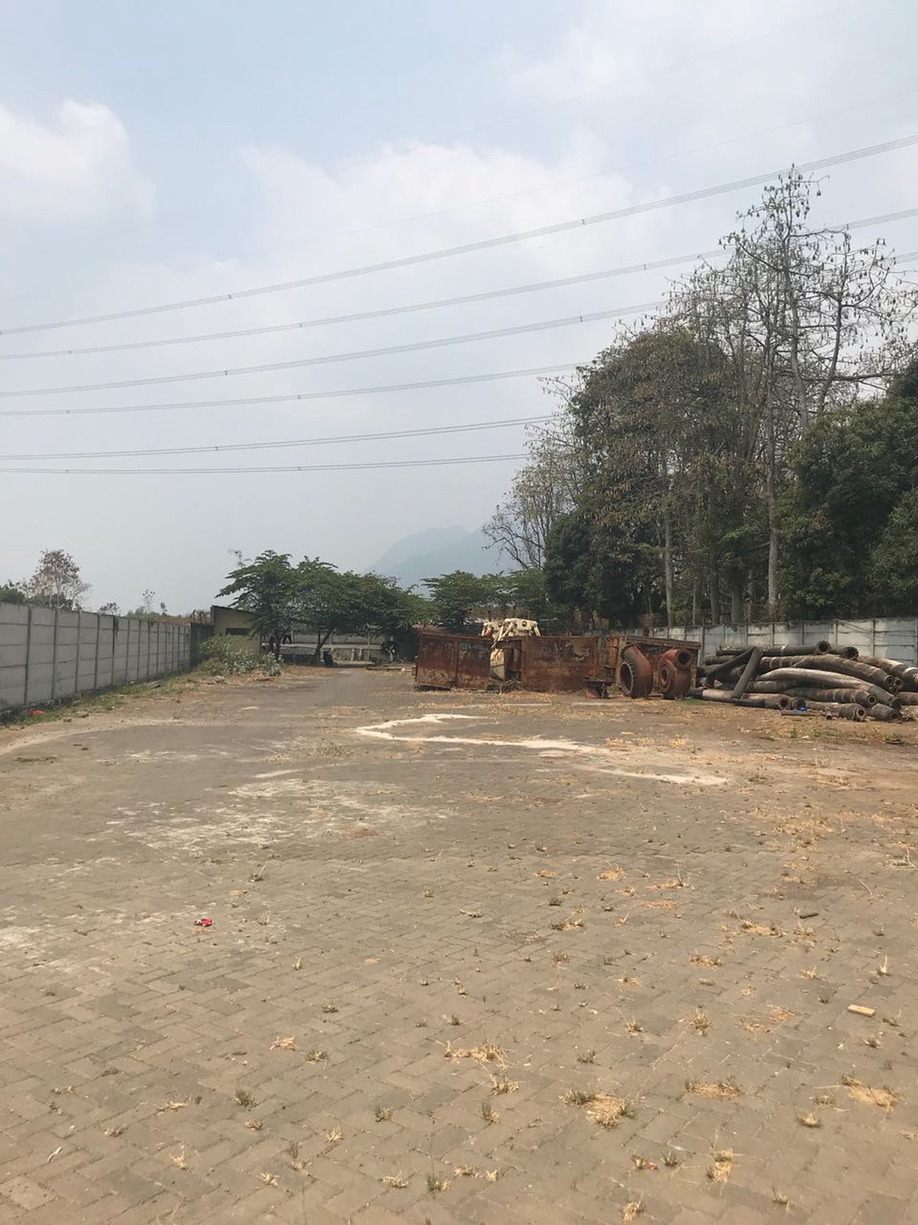 Di jual Gudang Di jalan Raya Mojosari Desa Puworejo Trawas km11,1