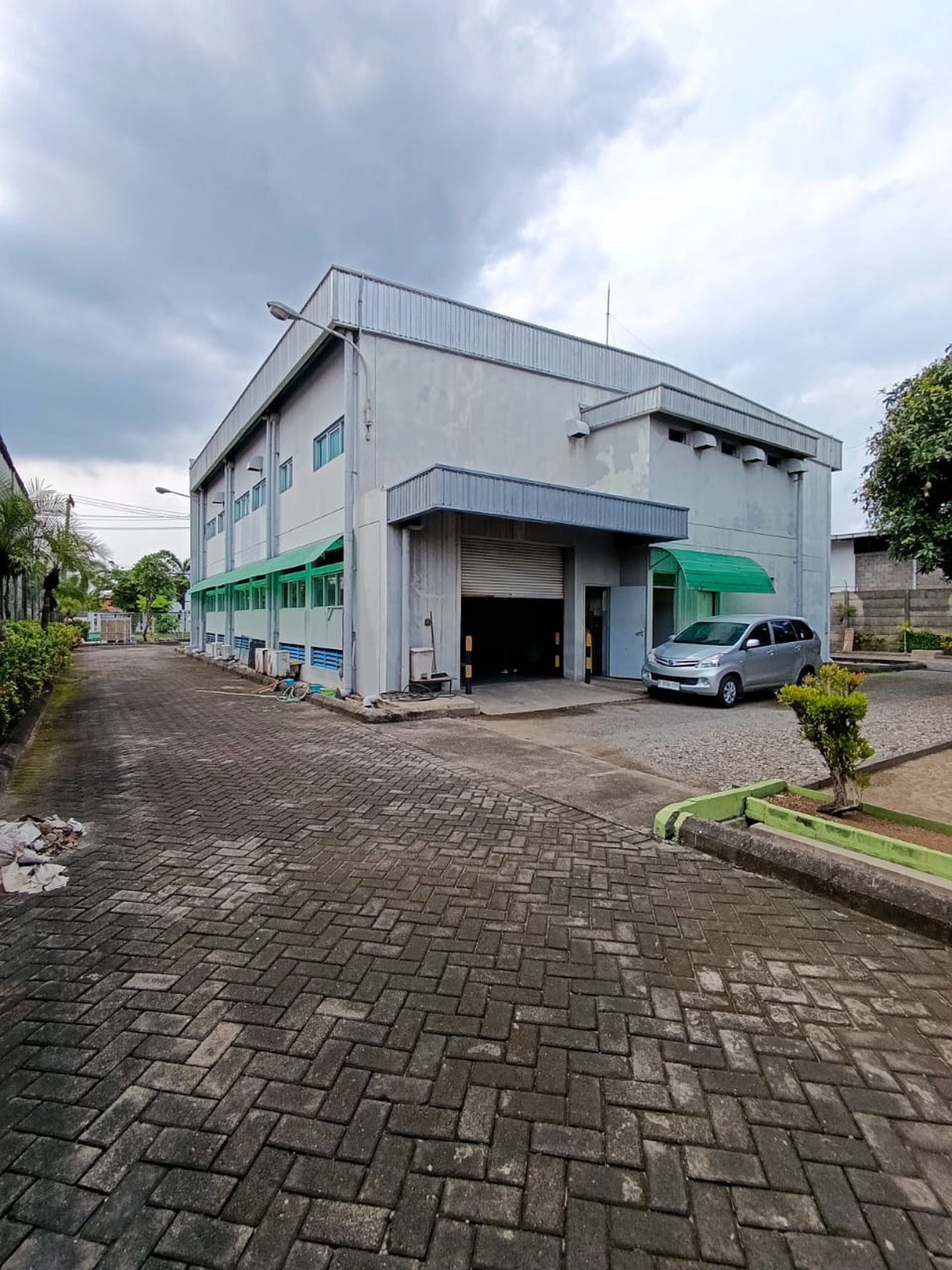 Pabrik Gudang Siap Pakai di kawasan industri SIER, Berbek Industri, Waru Sidoarjo