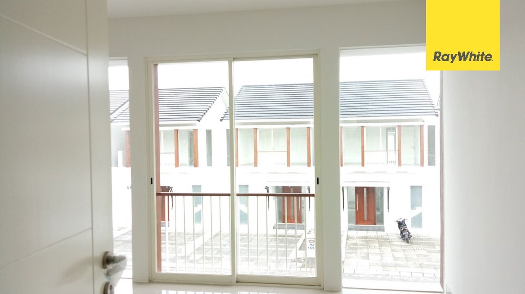 Dijual Rumah Di Grand Harvest Surabaya