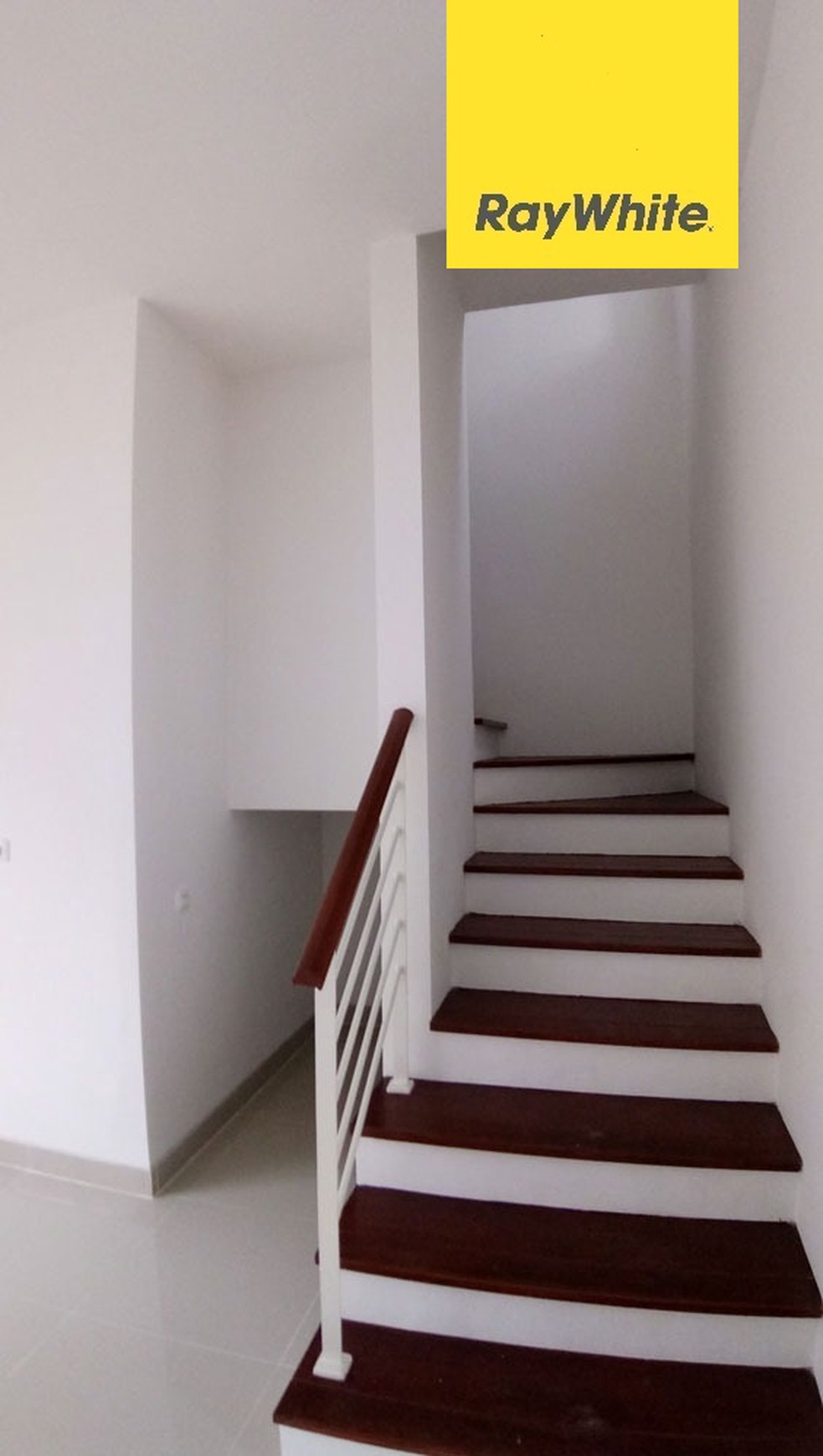 Dijual Rumah Di Grand Harvest Surabaya