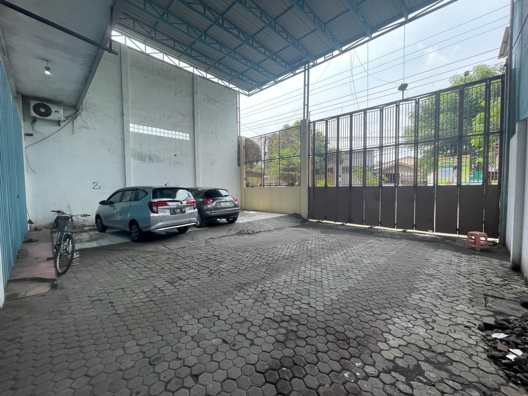 Gudang 0 Jalan Raya Dekat Dengan Rungkut Industri