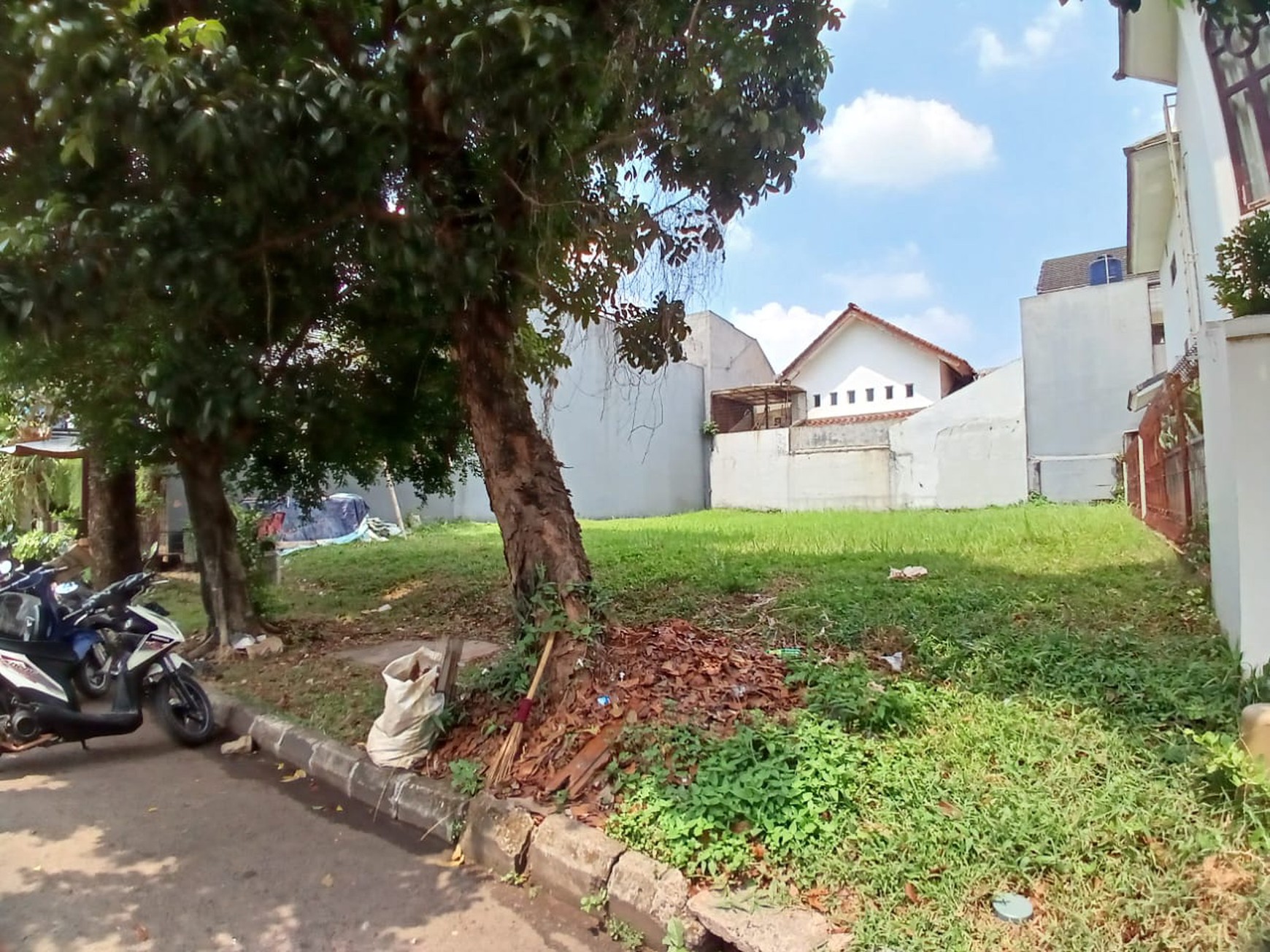 Kavling Siap Bangun di Bintaro Jaya 9