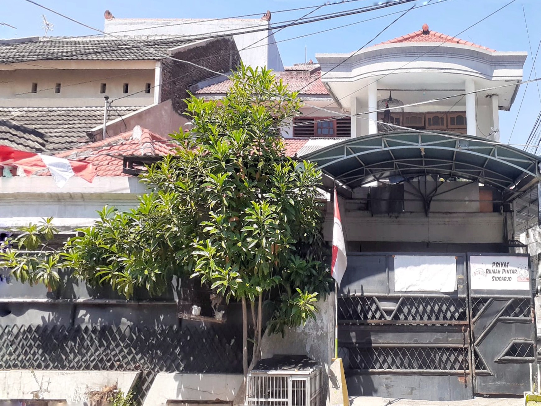 Dijual Rumah di Pusat Kota Sidoarjo, 121m², SHM