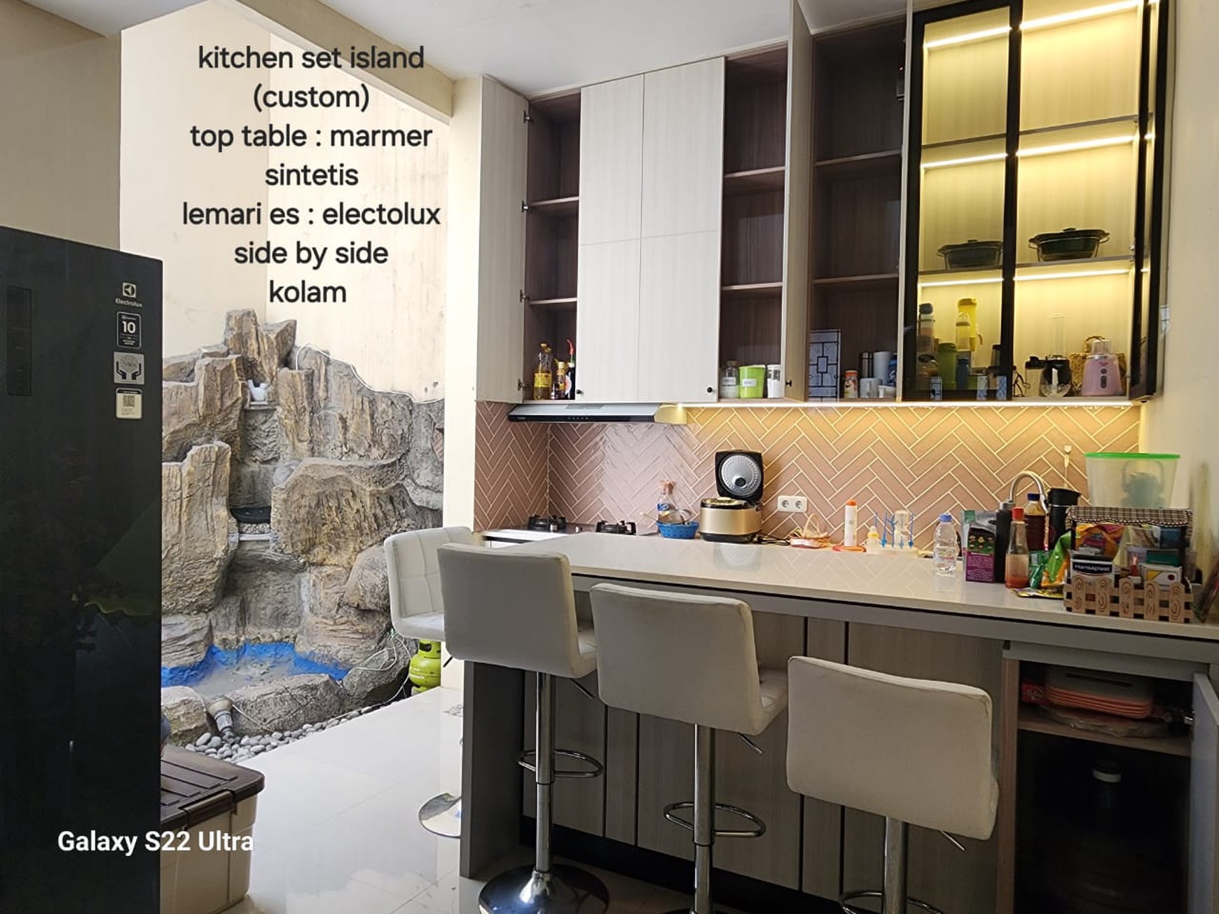 Dijual Rumah Mewah Fully Furnished Dekat Sport Club, Pondok Candra Sidoarjo - SHM, Luas 162/168 m²