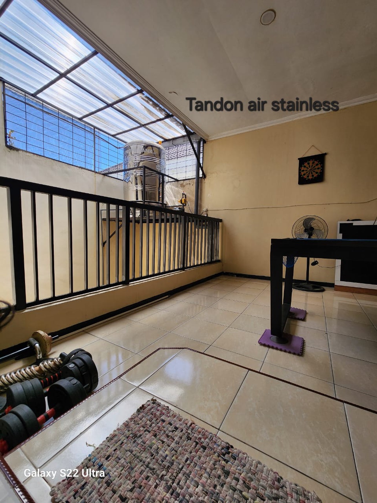 Dijual Rumah Mewah Fully Furnished Dekat Sport Club, Pondok Candra Sidoarjo - SHM, Luas 162/168 m²