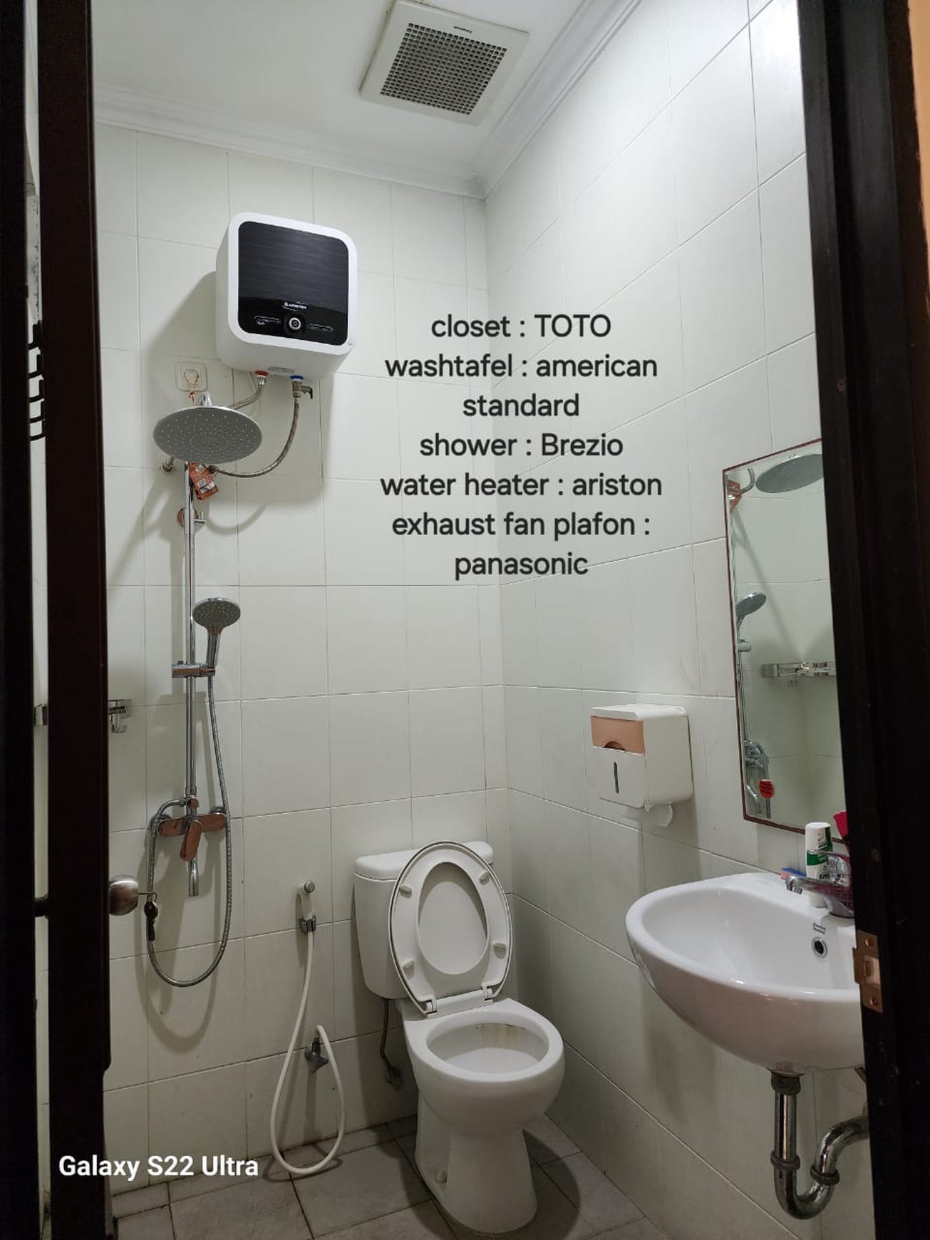 Dijual Rumah Mewah Fully Furnished Dekat Sport Club, Pondok Candra Sidoarjo - SHM, Luas 162/168 m²