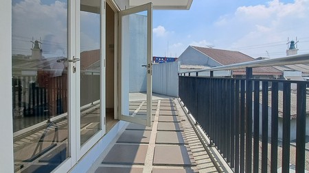 Kesempatan Emas: Mini Building 3.5 Lantai di Jantung Cinere - Cocok untuk Investasi Modern