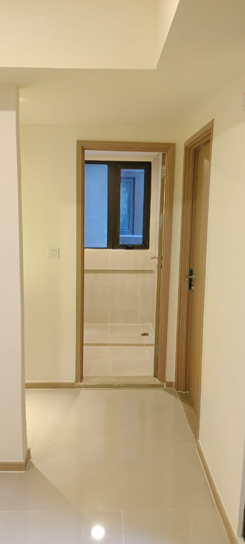 APARTEMEN EKSKLUSIF OVERTON MEIKARTA - 3BR UNFURNISHED