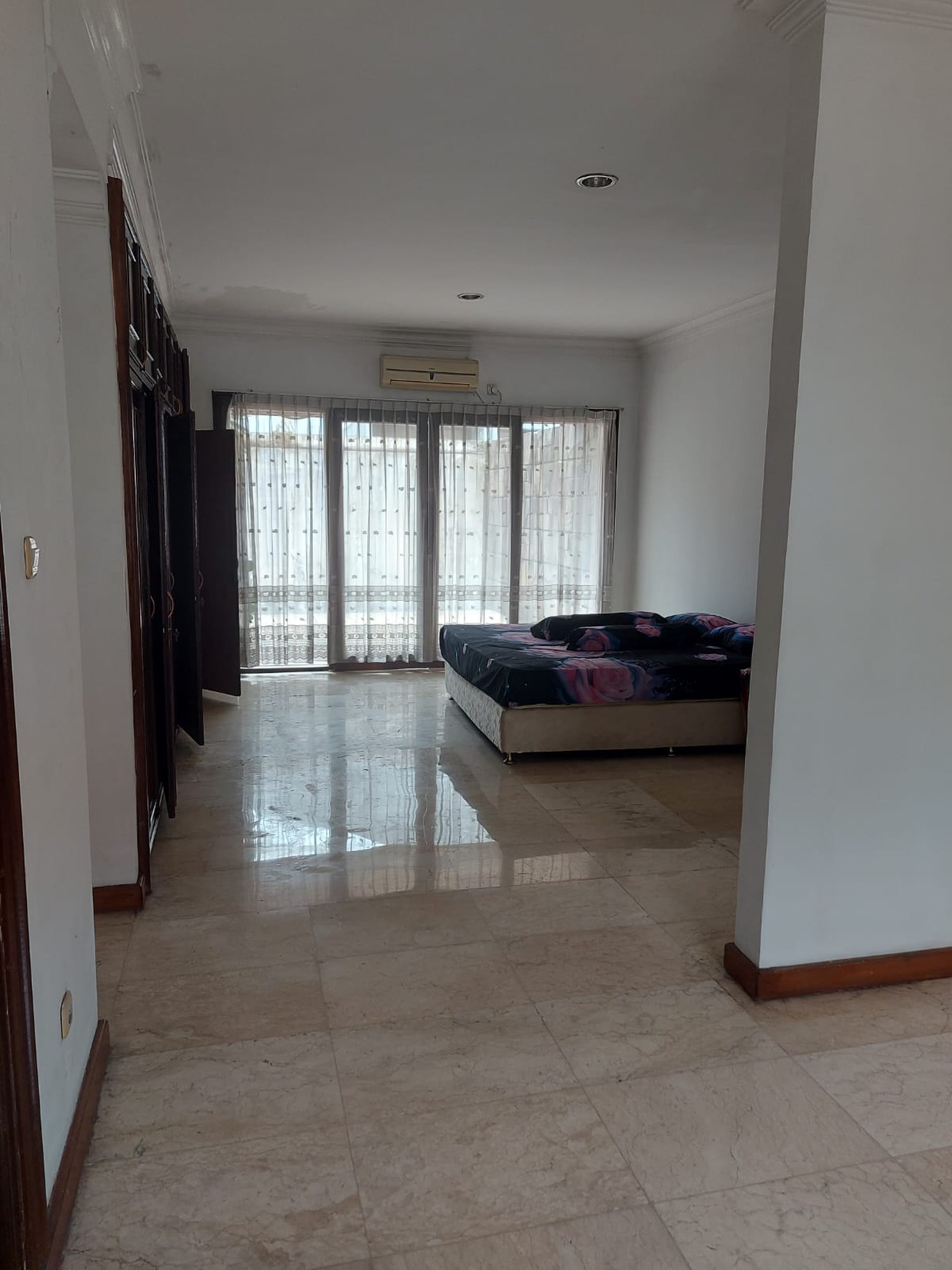 Di Jual Rumah di Jalan Hanglekir Senayan Lokasi Strategys