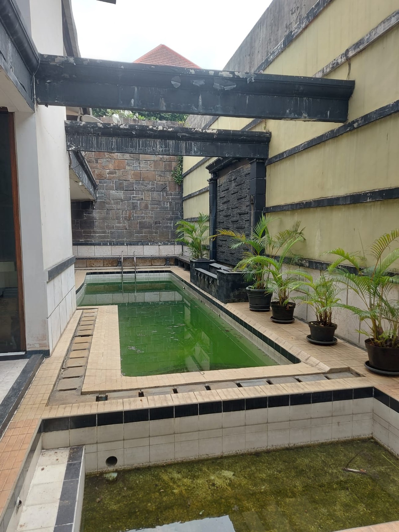 Di Jual Rumah di Jalan Hanglekir Senayan Lokasi Strategys
