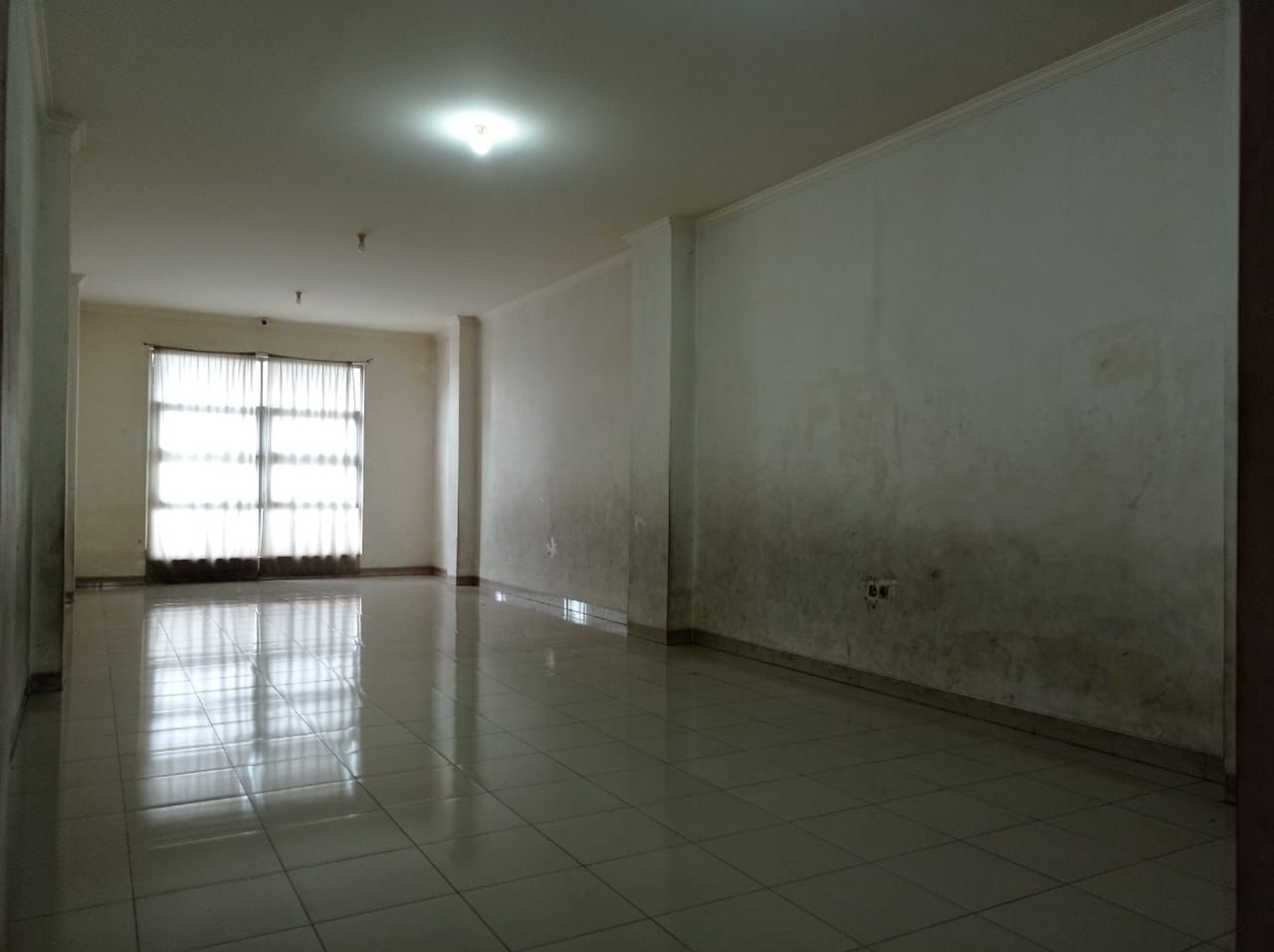 Disewakan Ruko Strategis Slipi Pal Merah