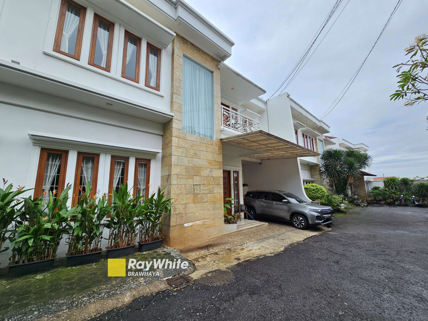 Rumah di Kebagusan, Jakarta Selatan, dalam Cluster, Furnished, 3 km ke Tol JORR