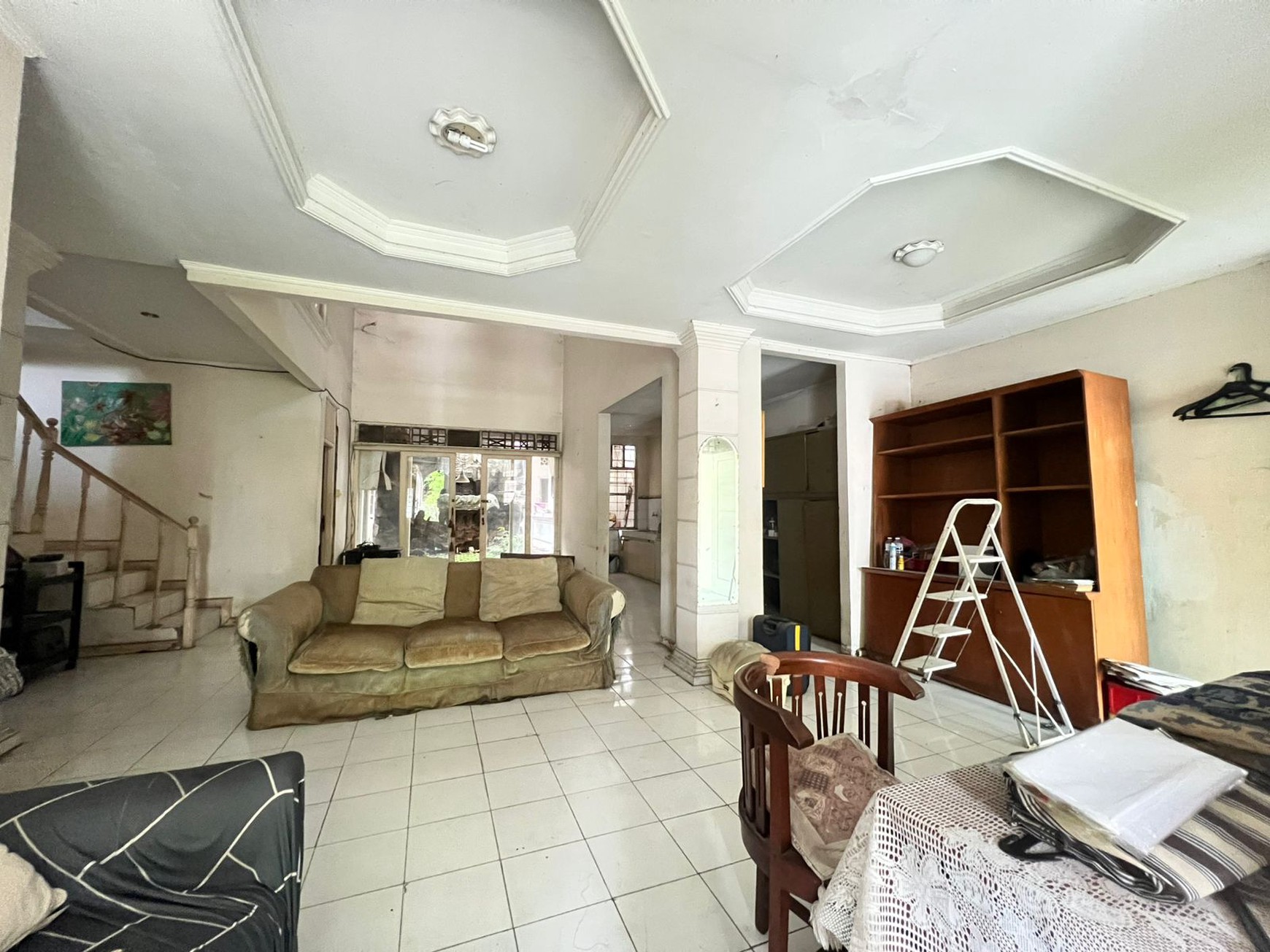 Rumah Hitung Tanah Area Cipete