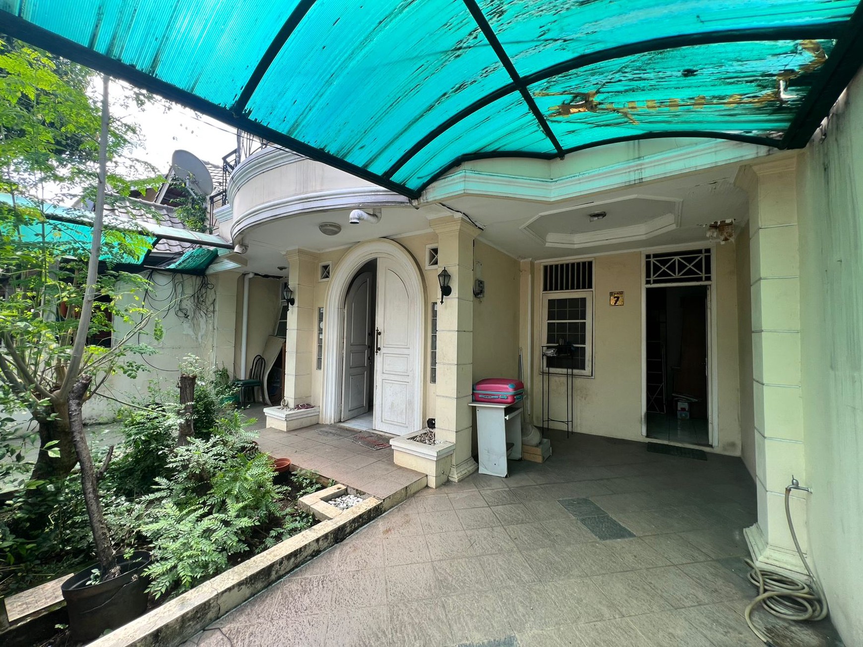 Rumah Hitung Tanah Area Cipete