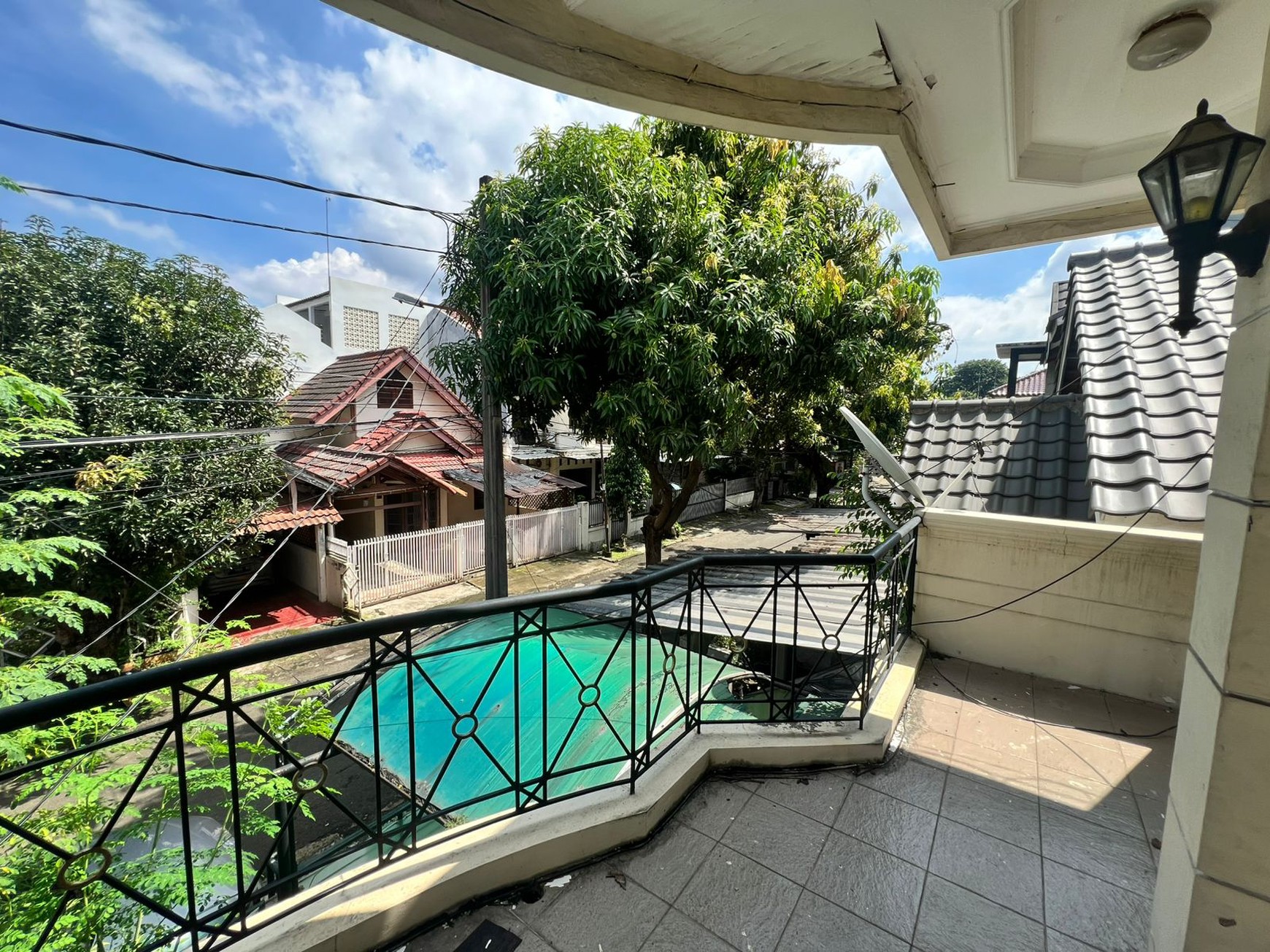 Rumah Hitung Tanah Area Cipete