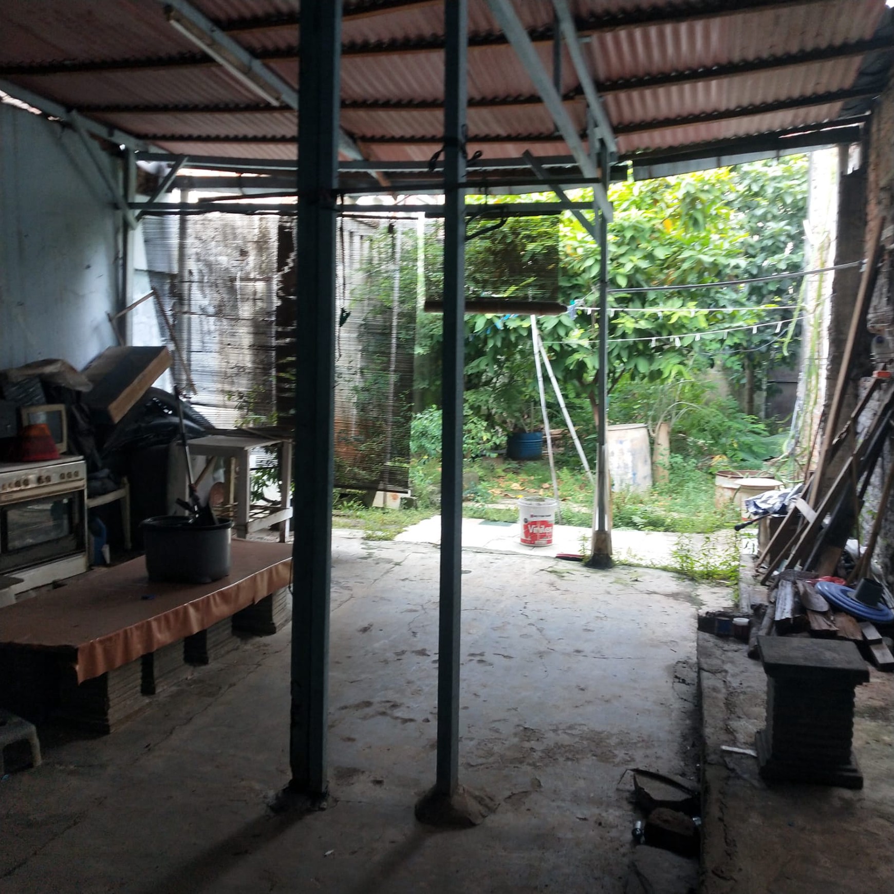 Rumah Disewakan di Jalan Wahid Hasyim Menteng.
