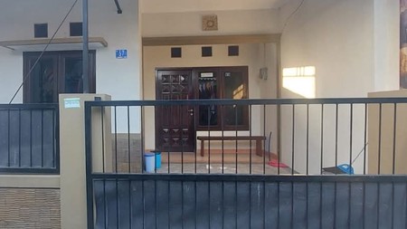 Rumah Cozy Manukan, Surabaya