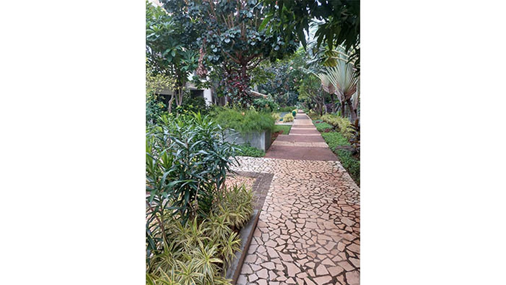 Rumah Town House Springhill Golf Residence, Kemayoran