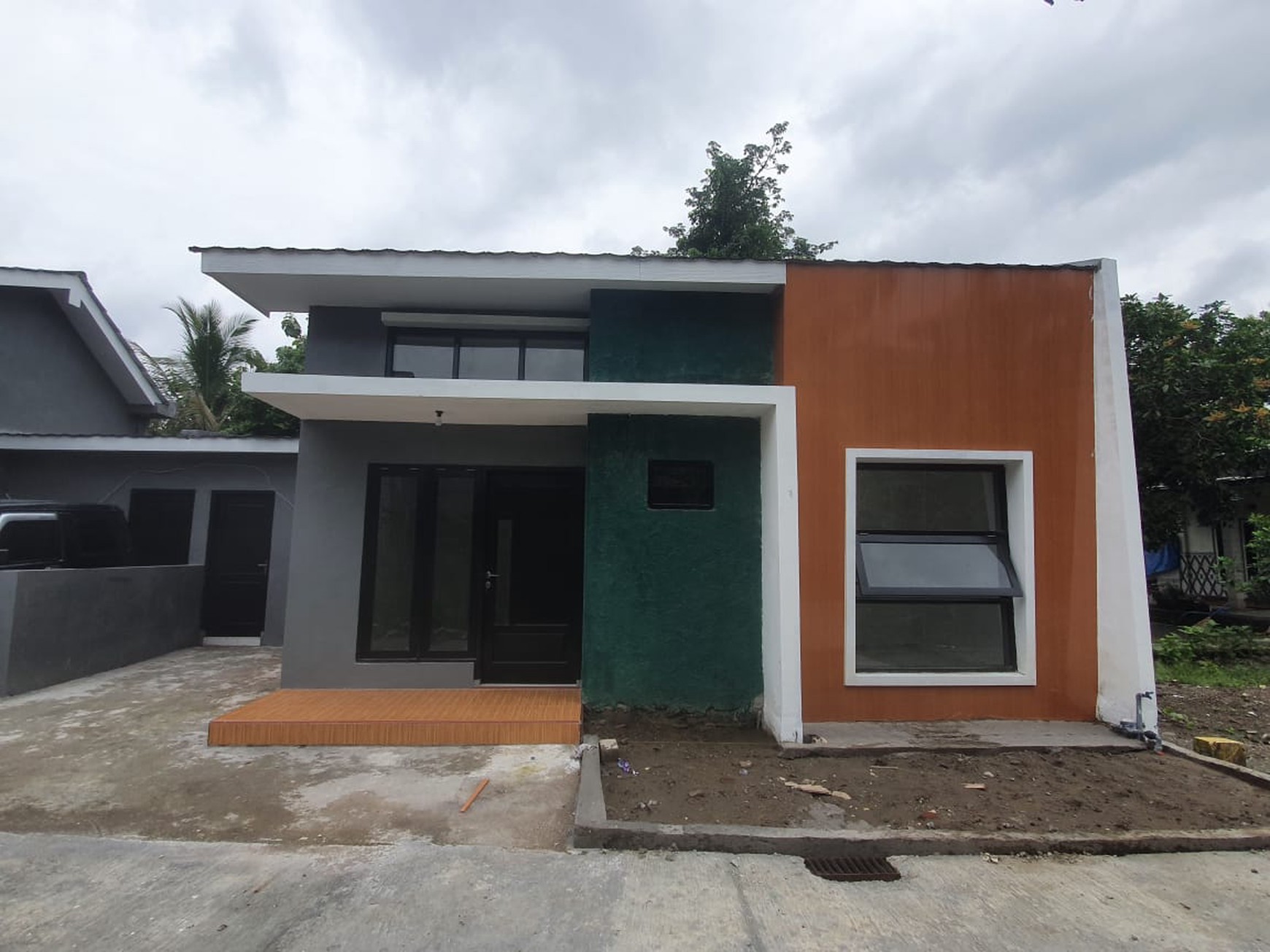 RUMAH MODERN DI NGORO, JOMBANG - SIAP HUNI 200jt an Sajaa!!!