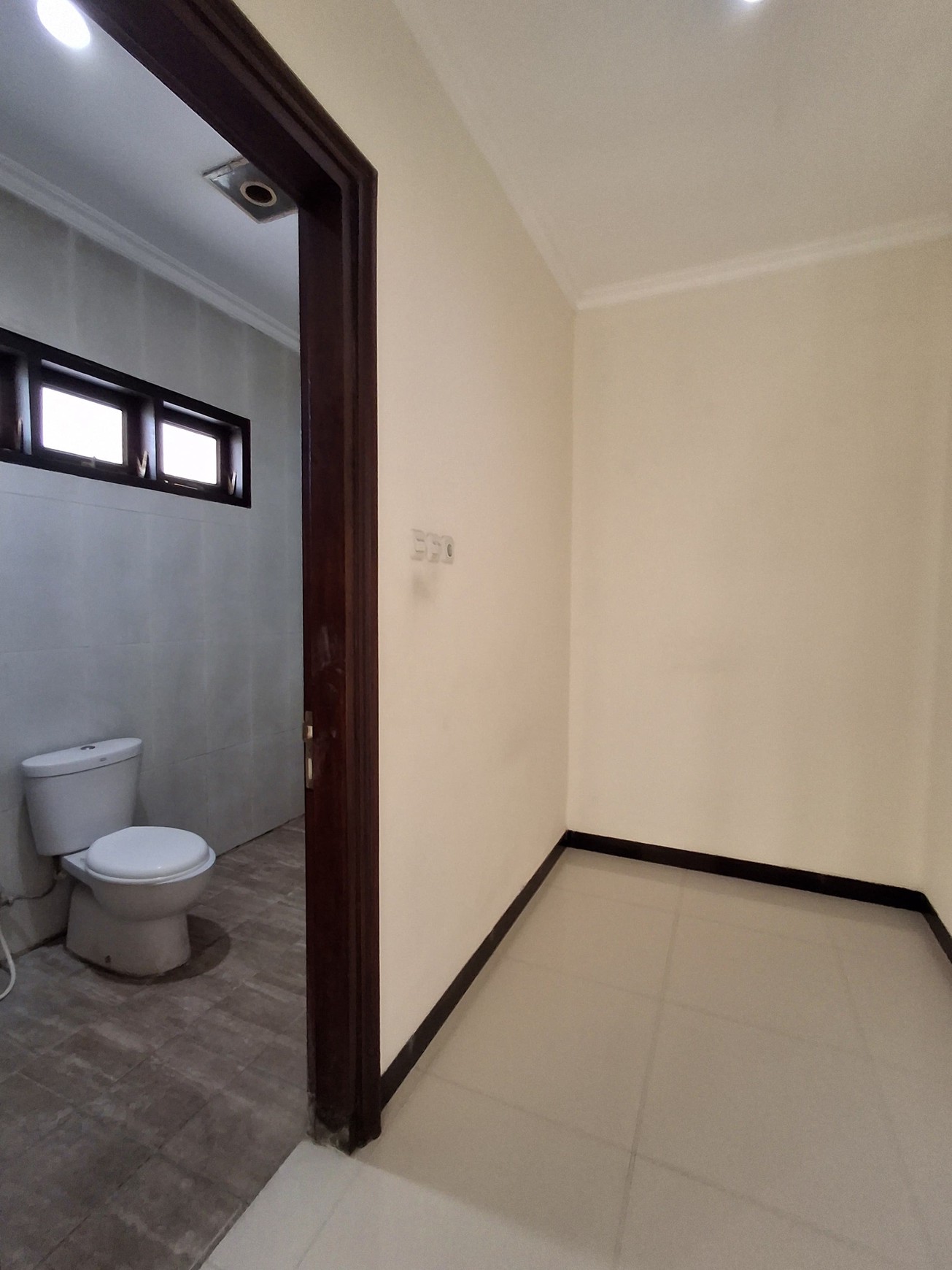 Rumah Cantik di Pondok Maritim Indah, Siap Tempati!