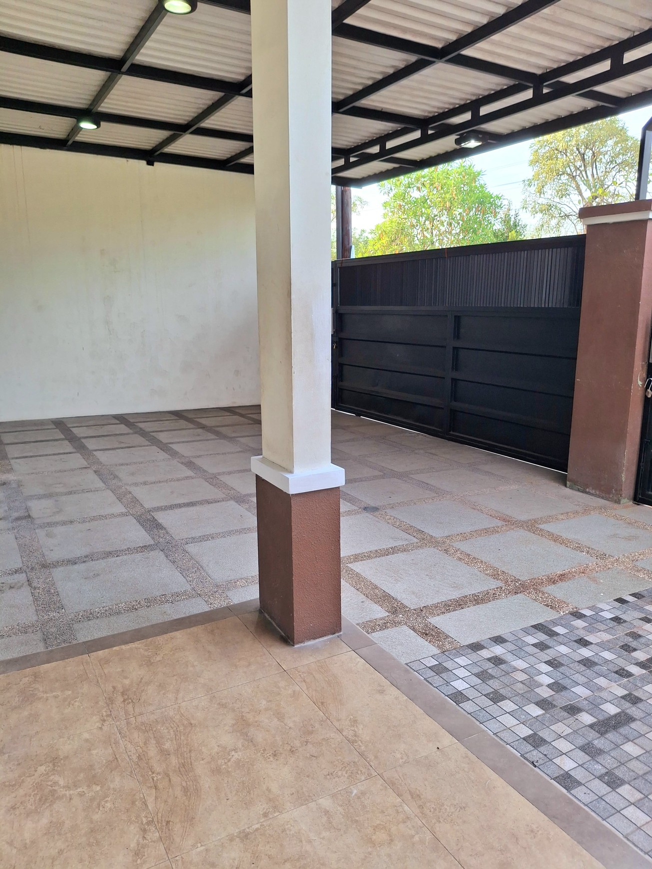 Dijual Rumah di Wiyung - Dekat Tol & Fasilitas Umum